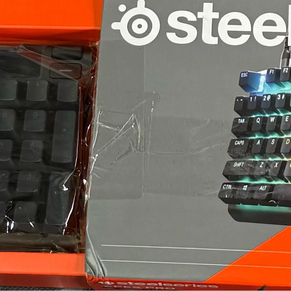 SteelSeries - Apex Pro Gen 3 Full Size Wired Mechanical OmniPoint Keyboard
